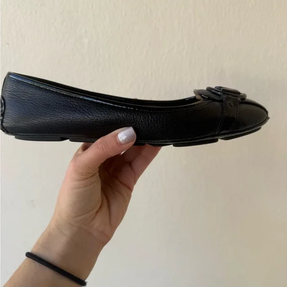 Michael Kors Black Leather flats - Picture 5 of 5